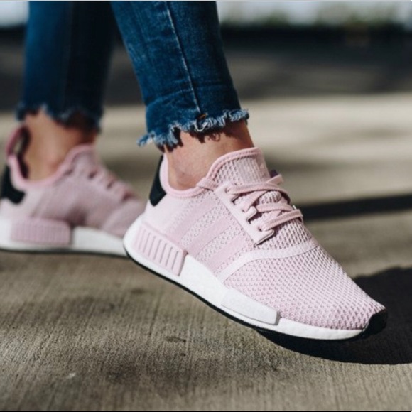 adidas nmd r1 clear pink